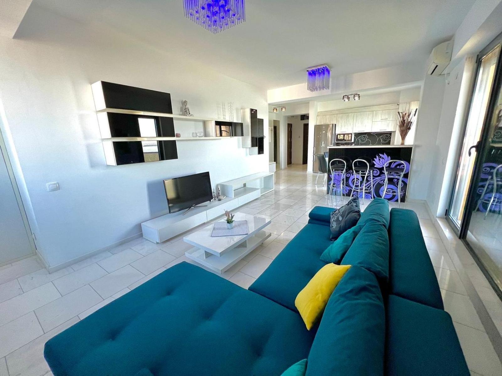 Sophia Lake View Suite Mamaia Εξωτερικό φωτογραφία