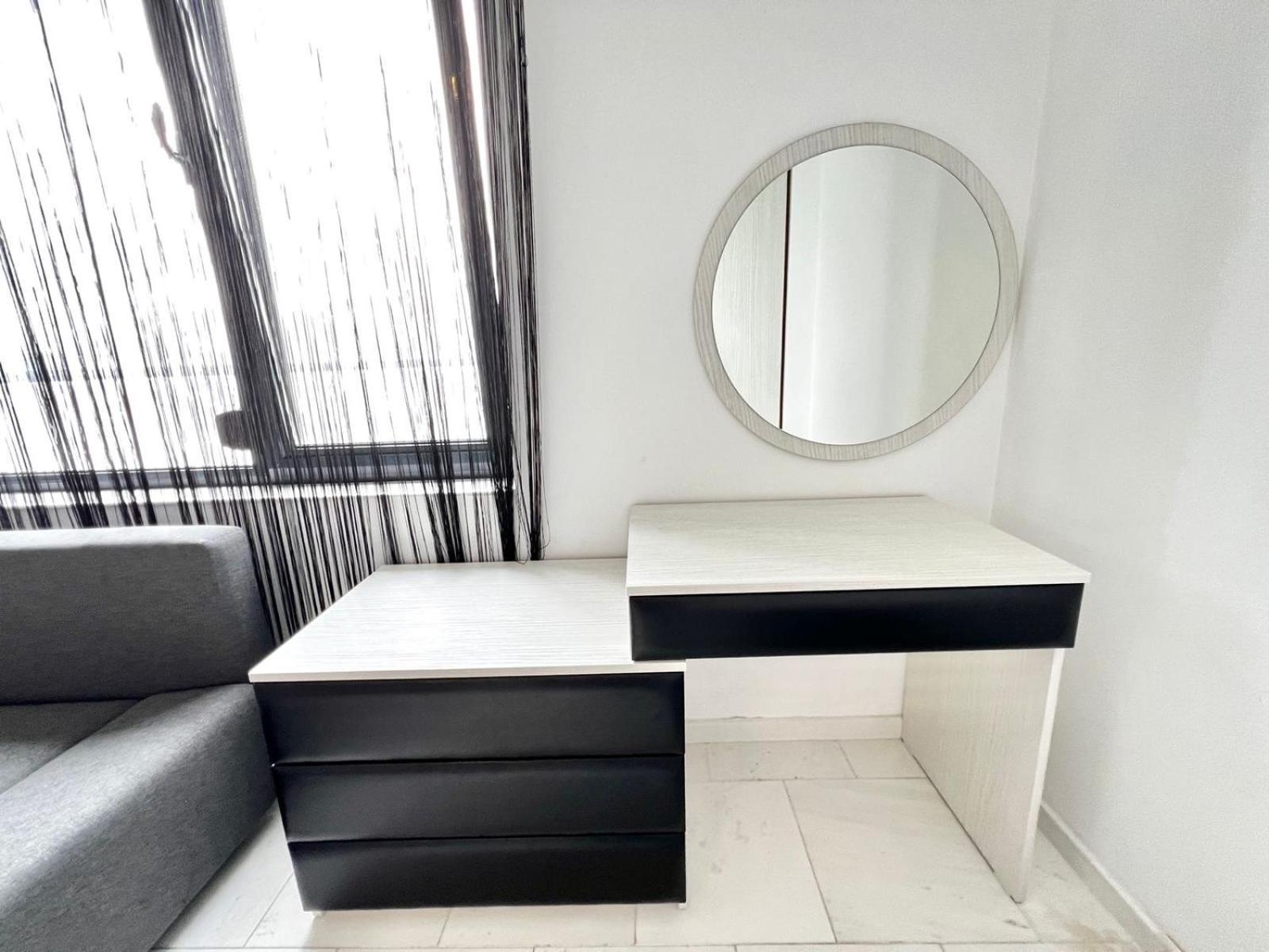 Sophia Lake View Suite Mamaia Εξωτερικό φωτογραφία