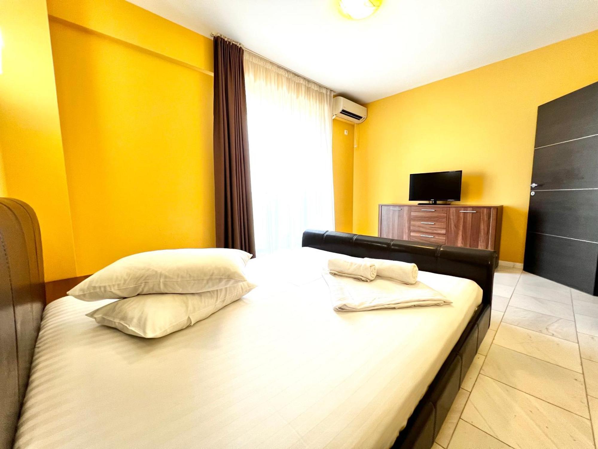 Sophia Lake View Suite Mamaia Εξωτερικό φωτογραφία